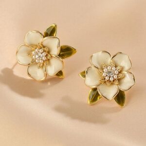 Vintage-Inspired Pearl & Rhinestone Floral Stud Earrings