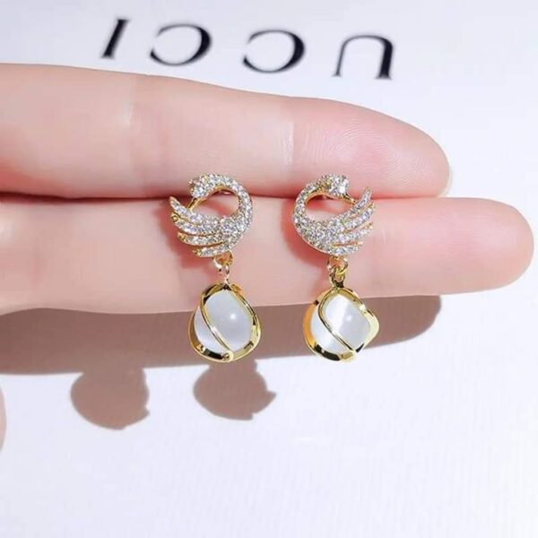 Crystal Cat-Eye Drop Earrings - Image 4