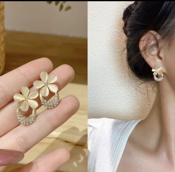 Flower Stone Stud Earrings - Image 4