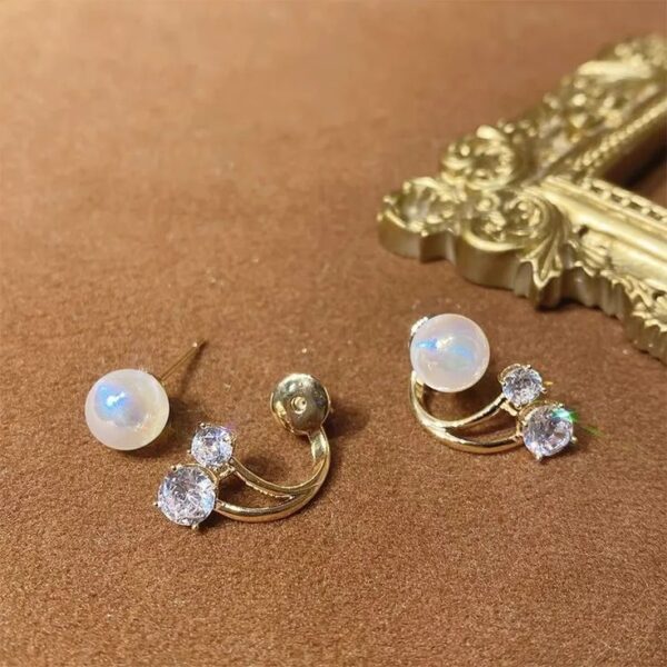 Moonlight Glow Faux Pearl Earring - Image 3
